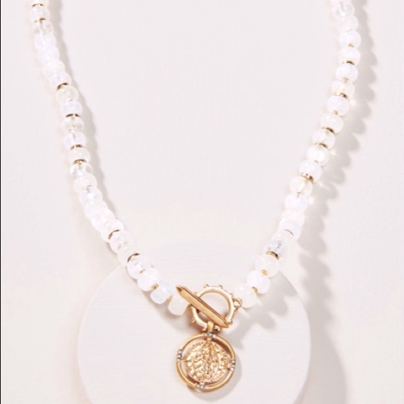 Stella & Dot Jewelry - Stella + dot white beaded necklace